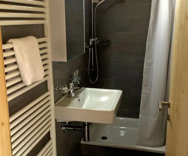 Tatil Evi Maiensaess Superior By Interhome Urmein